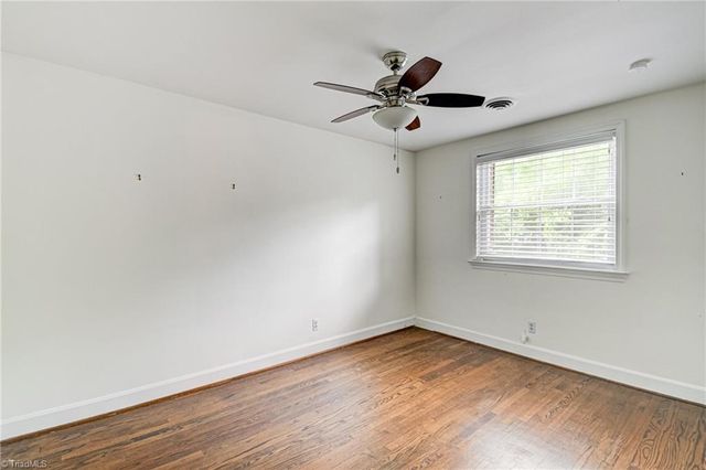 2832 Kensington Road, Winston-salem, NC 27106