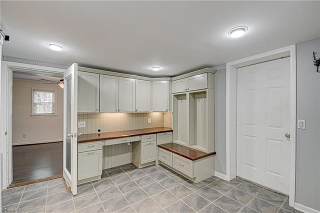 2832 Kensington Road, Winston-salem, NC 27106