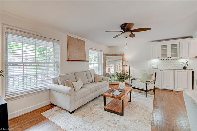 2832 Kensington Road, Winston-salem, NC 27106