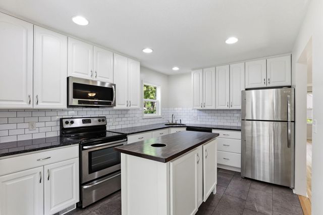 5386 Clifton Drive, Mounds View, MN 55112