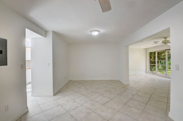 14 Tropical Drive, Ocean Ridge, FL 33435