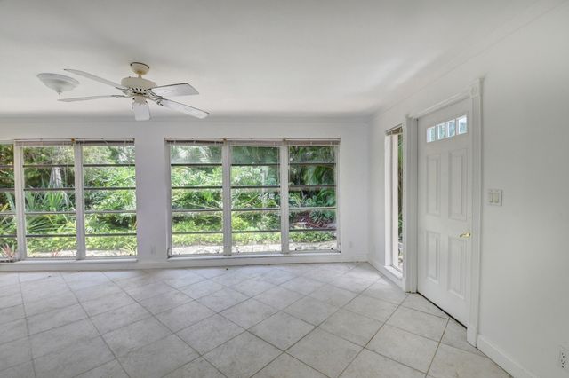 14 Tropical Drive, Ocean Ridge, FL 33435