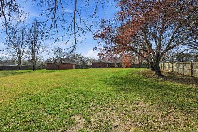 39 Haley Circle, Conway, AR 72032