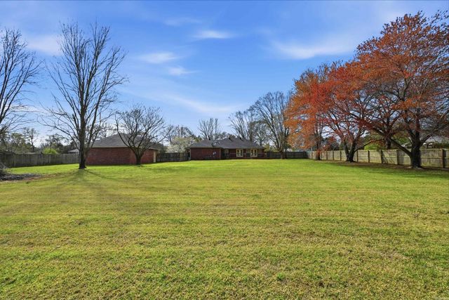 39 Haley Circle, Conway, AR 72032