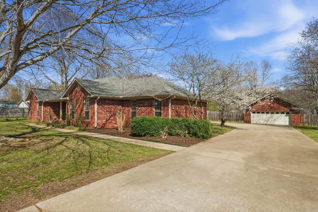 39 Haley Circle, Conway, AR 72032