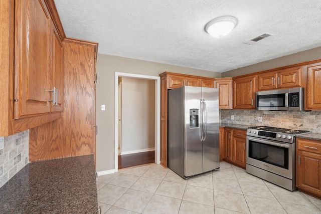 39 Haley Circle, Conway, AR 72032