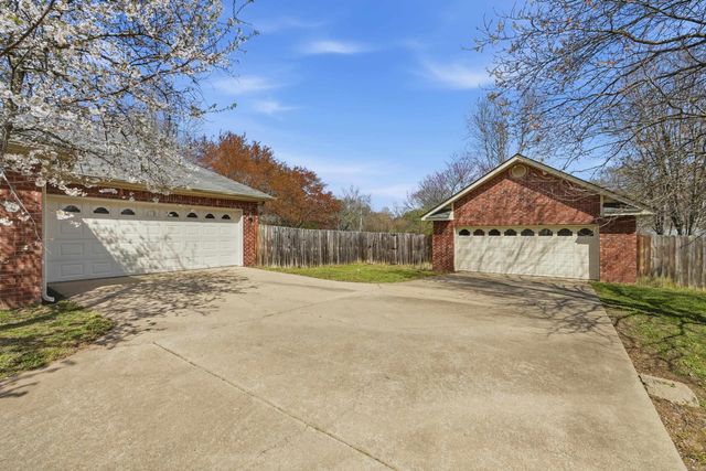 39 Haley Circle, Conway, AR 72032