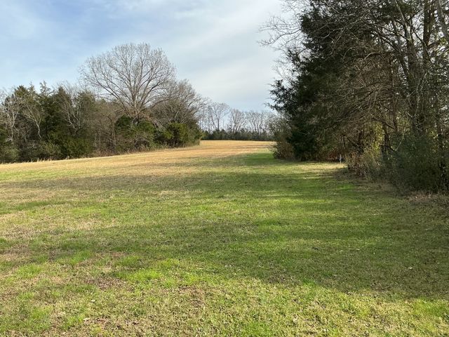 120 Three Forks Bridge Rd, Wartrace, TN 37183