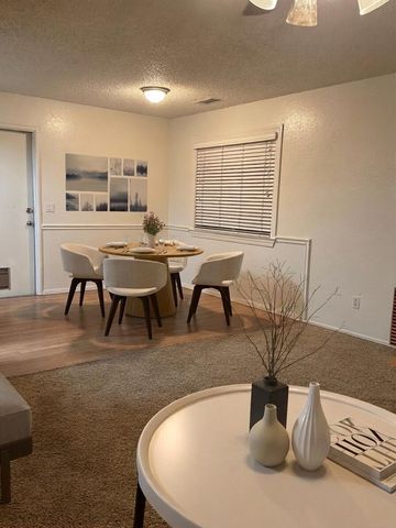 2445 S Memory Street, Visalia, CA 93277