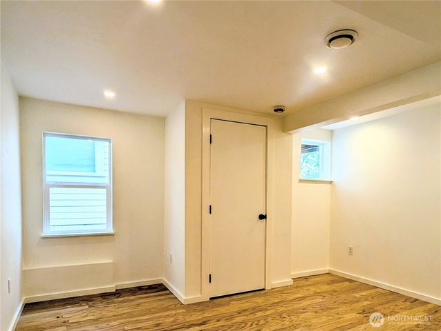 1713 33rd Avenue, Seattle, WA 98122
