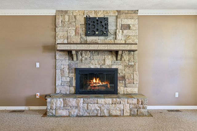 554 Douglas Bend Rd, Gallatin, TN 37066