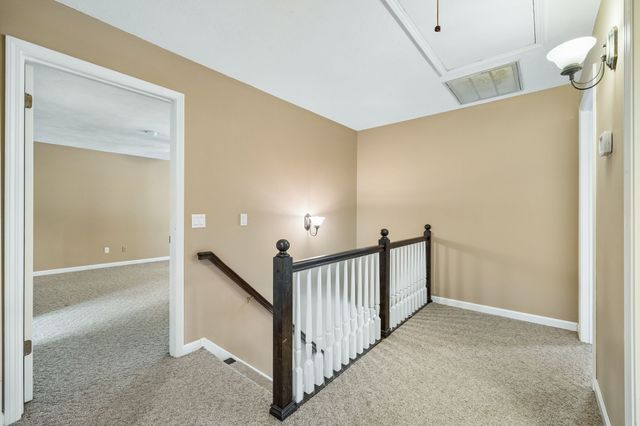 554 Douglas Bend Rd, Gallatin, TN 37066