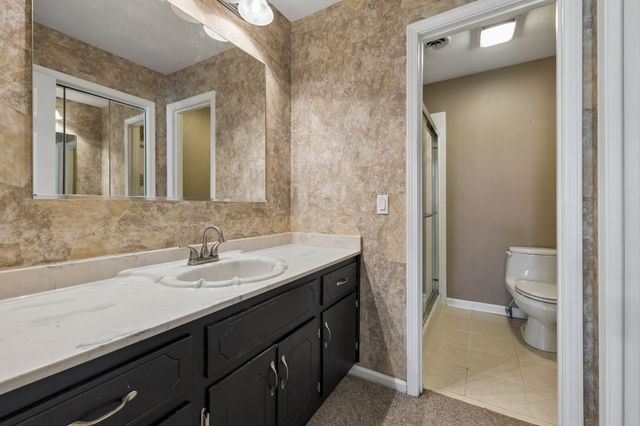 554 Douglas Bend Rd, Gallatin, TN 37066