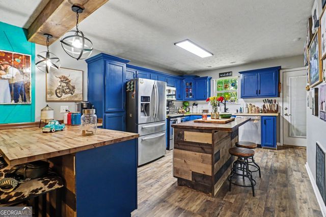 106 Granite Street, Hogansville, GA 30230