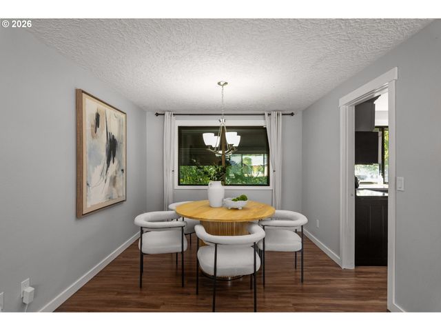 1410 Se 121ST Ave, Vancouver, WA 98683
