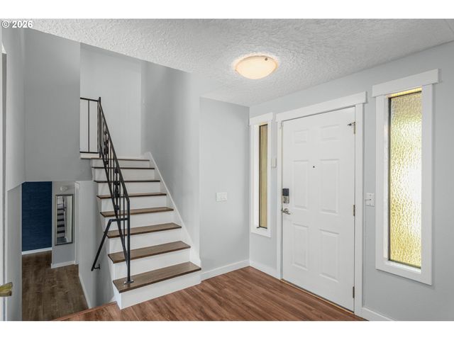 1410 Se 121ST Ave, Vancouver, WA 98683