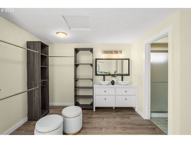 1410 Se 121ST Ave, Vancouver, WA 98683