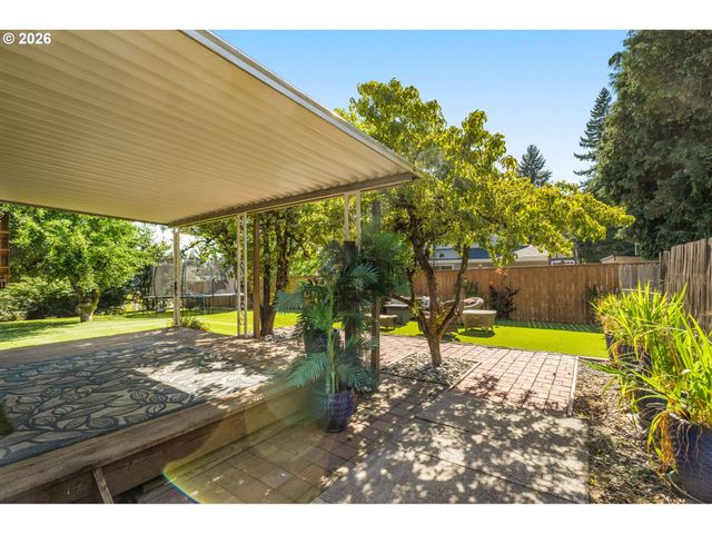 1410 Se 121ST Ave, Vancouver, WA 98683