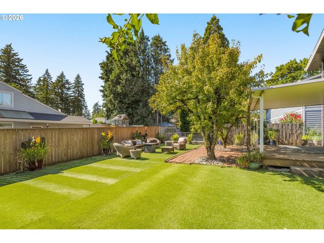 1410 Se 121ST Ave, Vancouver, WA 98683