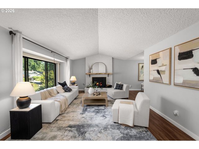 1410 Se 121ST Ave, Vancouver, WA 98683