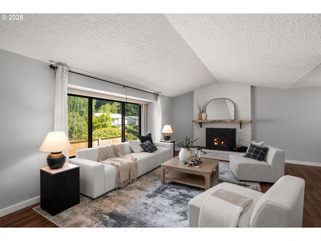 1410 Se 121ST Ave, Vancouver, WA 98683