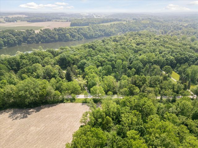 6860 Ashley Avenue NE, Belding, MI 48809