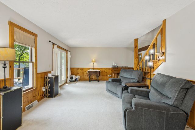 6860 Ashley Avenue NE, Belding, MI 48809