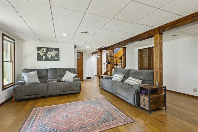 6860 Ashley Avenue NE, Belding, MI 48809