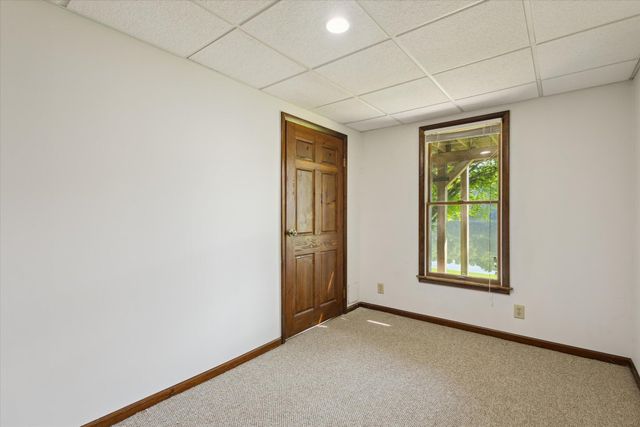 6860 Ashley Avenue NE, Belding, MI 48809