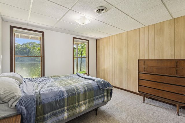 6860 Ashley Avenue NE, Belding, MI 48809