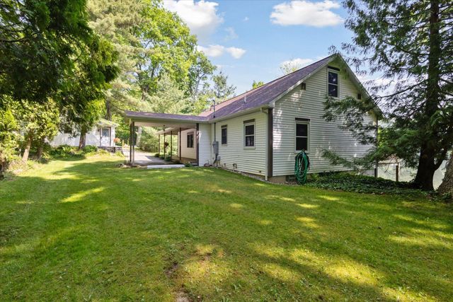 6860 Ashley Avenue NE, Belding, MI 48809