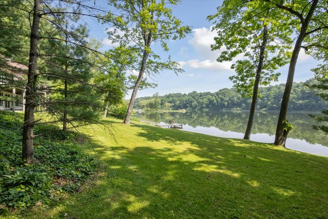 6860 Ashley Avenue NE, Belding, MI 48809