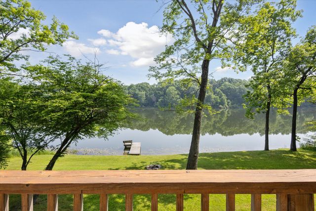 6860 Ashley Avenue NE, Belding, MI 48809