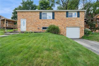 354 Springwood Drive, Penn Hills, PA 15147
