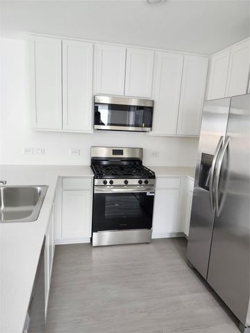 12019 Noble Wood Village, Magnolia, TX 77354