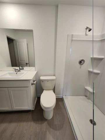 12019 Noble Wood Village, Magnolia, TX 77354