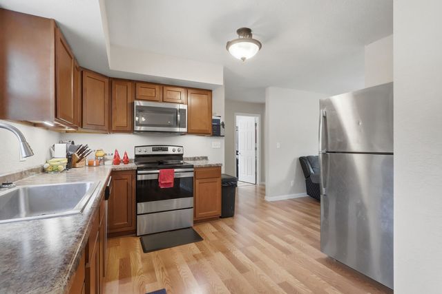 137 E 7th Street, Coal Valley, IL 61240