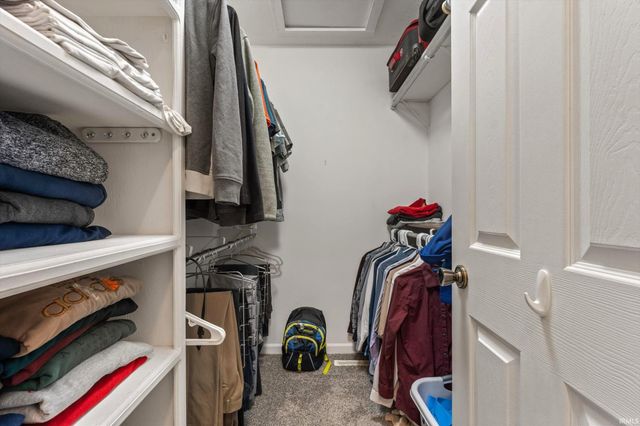 6125 Lansdown Court, South Bend, IN 46614