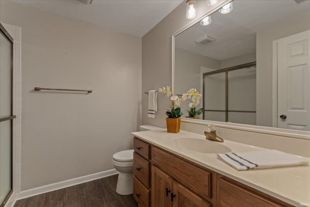 6125 Lansdown Court, South Bend, IN 46614