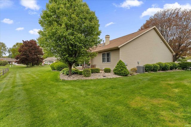 6125 Lansdown Court, South Bend, IN 46614