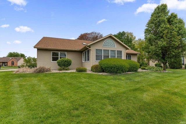 6125 Lansdown Court, South Bend, IN 46614