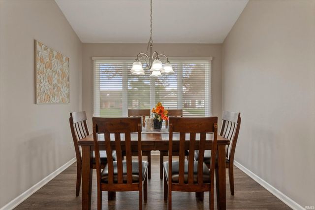 6125 Lansdown Court, South Bend, IN 46614