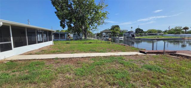 13324 CAROL DRIVE, Hudson, FL 34667