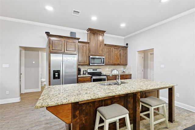 342 W Huffman Street, Krum, TX 76249