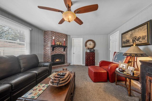 638 SUNNYCREST STREET, Green Bay, WI 54302