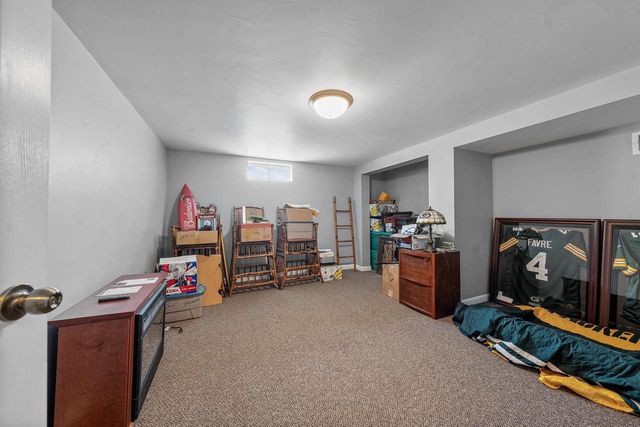638 SUNNYCREST STREET, Green Bay, WI 54302