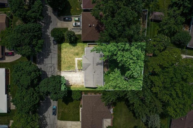 638 SUNNYCREST STREET, Green Bay, WI 54302