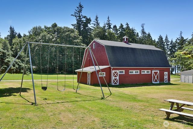 401 Gramayre Road, Coupeville, WA 98239