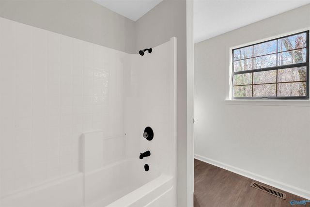 1508 Skyline Avenue E, Fort Payne, AL 35967