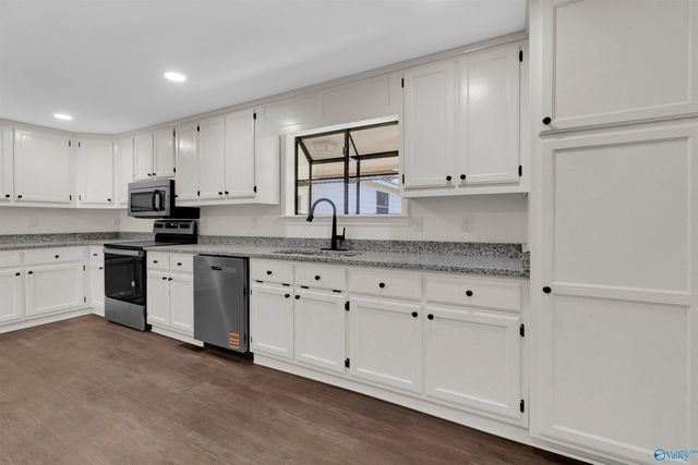 1508 Skyline Avenue E, Fort Payne, AL 35967